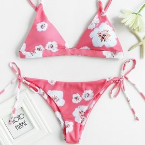 Floral bikini set